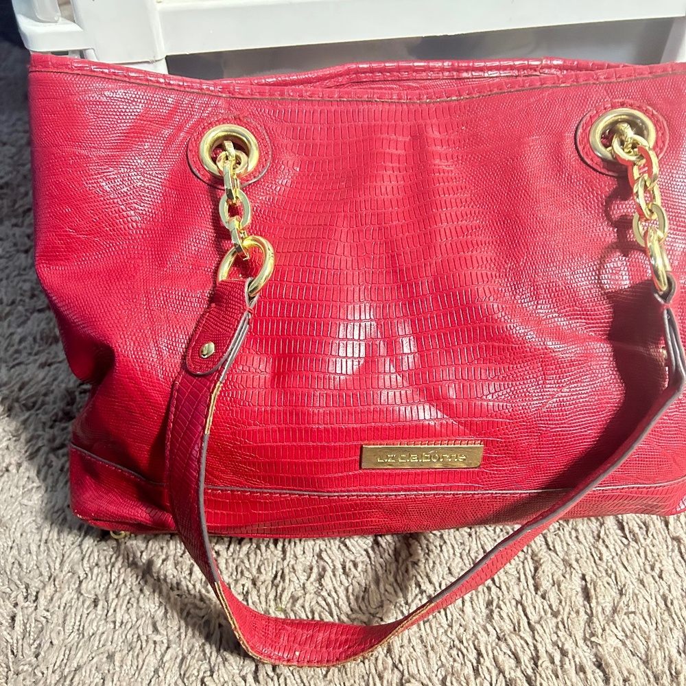 red purse